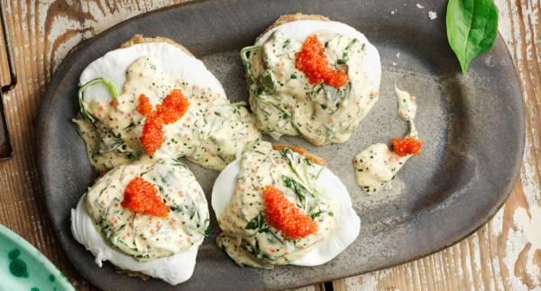 Pocherat ägg med spenat & romsås