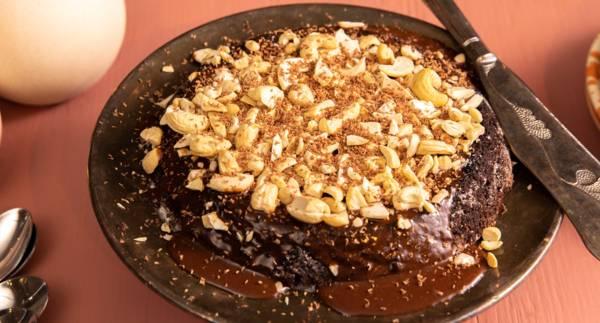 Kladdkaka med salt chokladglasyr