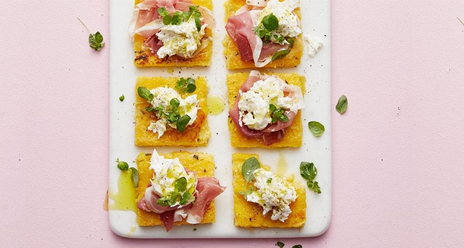 Ugnsbakad polenta med mozzarella