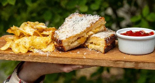 Grilled cheese - Matriket x Sandhäxan