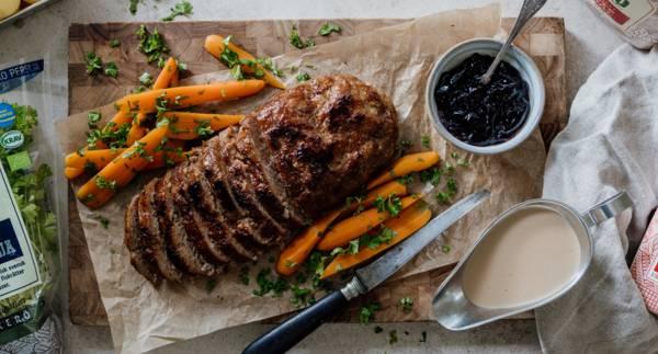 Köttfärslimpa med gräddsås