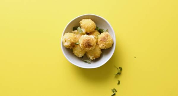 Ostbågepanerade ost- och chilibollar