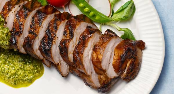 Grillad fläskytterfilé med västerbottenpesto