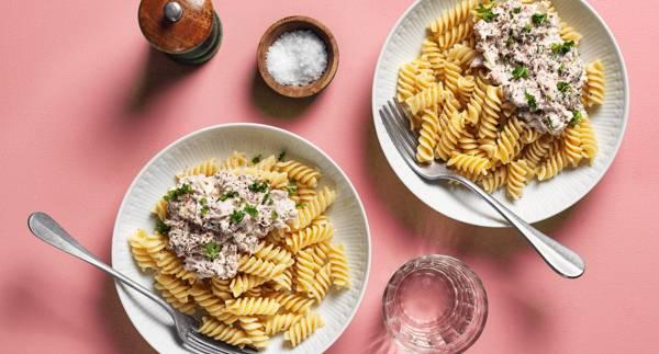 Krämig tonfiskröra och pasta