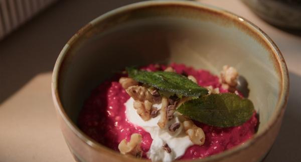 Rödbetsgröt med getost