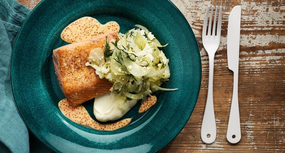 Lax med blomkålskräm & buerre blanc