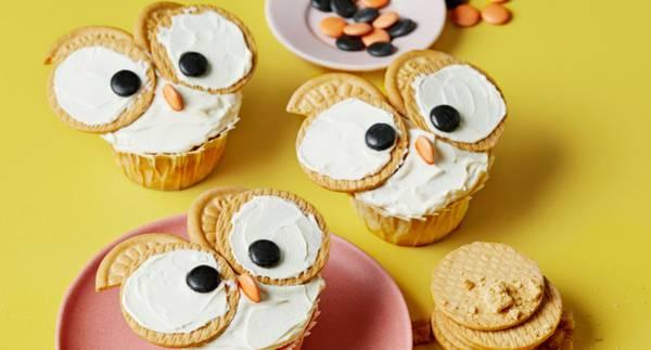 Citronmuffins med uggledekoration