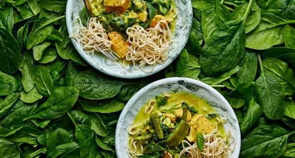 Laxcurrygryta med spenat